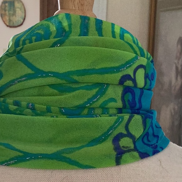 TARA GRINNA Made In USA Ladies Accessory Beach Cover- Scarf- Wrap- Shawl - Picture 12 of 12